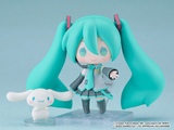 Hatsune Miku x Cinnamoroll Nendoroid Hatsune Miku: Cinnamoroll Collaboration Ver.